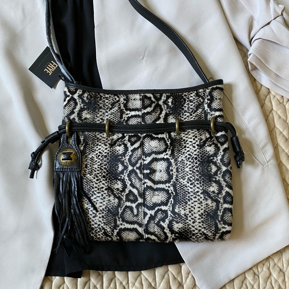 🍁FRYE SACHA SNAKE PRINT LEATHER MINI CROSSBODY